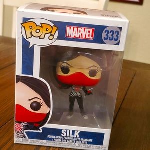Marvel silk bobble-head